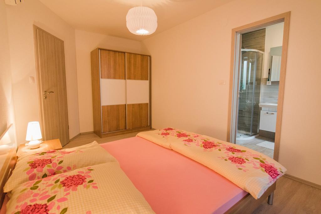 Apartment Grabovac Kaštela Quarto foto
